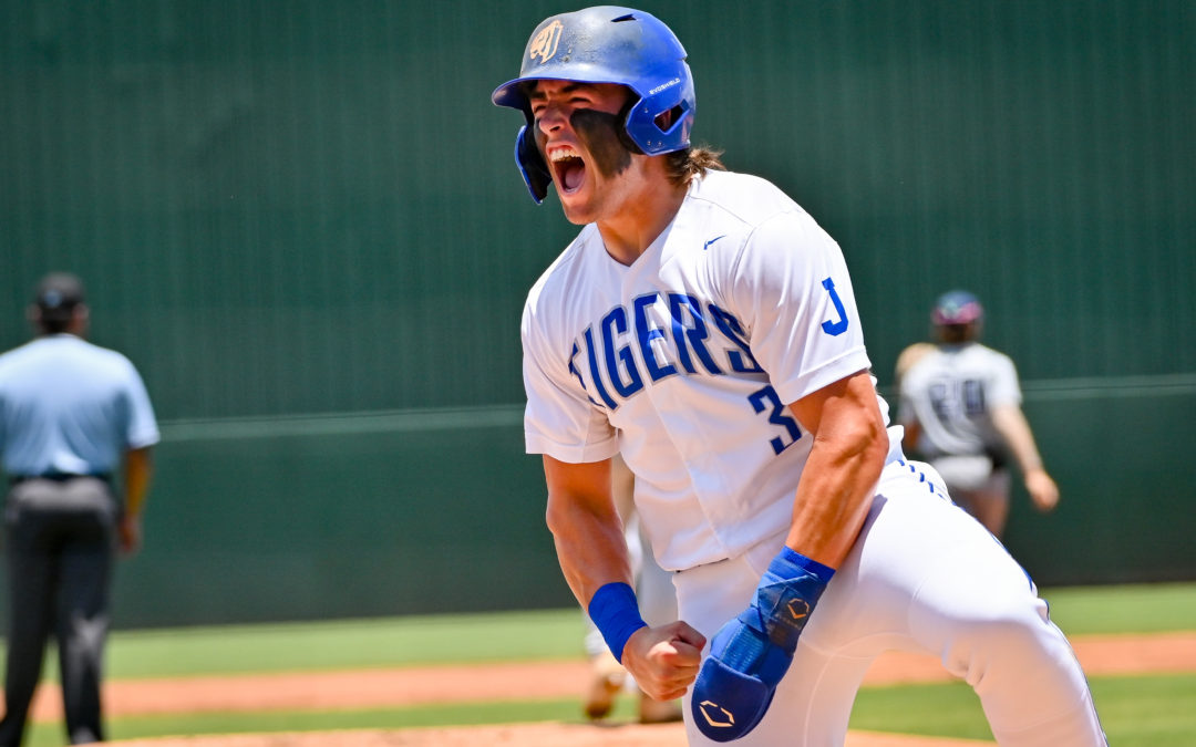 First inning output paces Jesuit to state semi win vs Naples