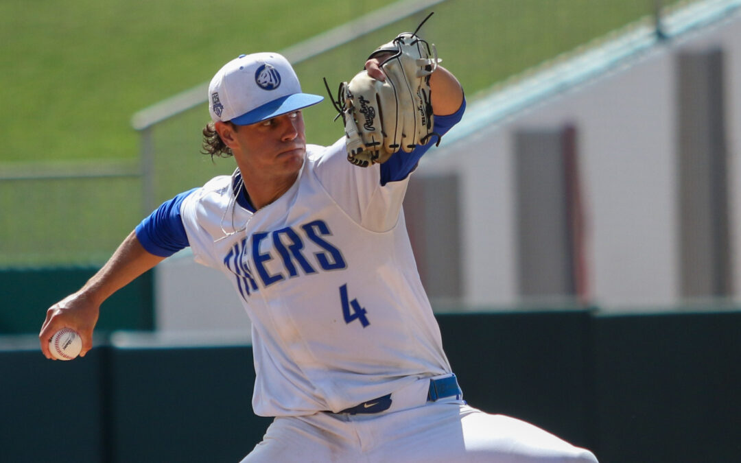 Waechter’s wait was worth it, dominates in semifinal win